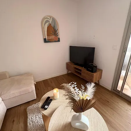 En Roussillon, Piscine, Terrain Tennis, Balcon, Plancha, 4 Couchage Apartamento